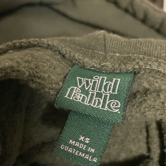 Wild Fable Olive Green Cropped Hoodie Size Extra Small - Picture 6 of 6